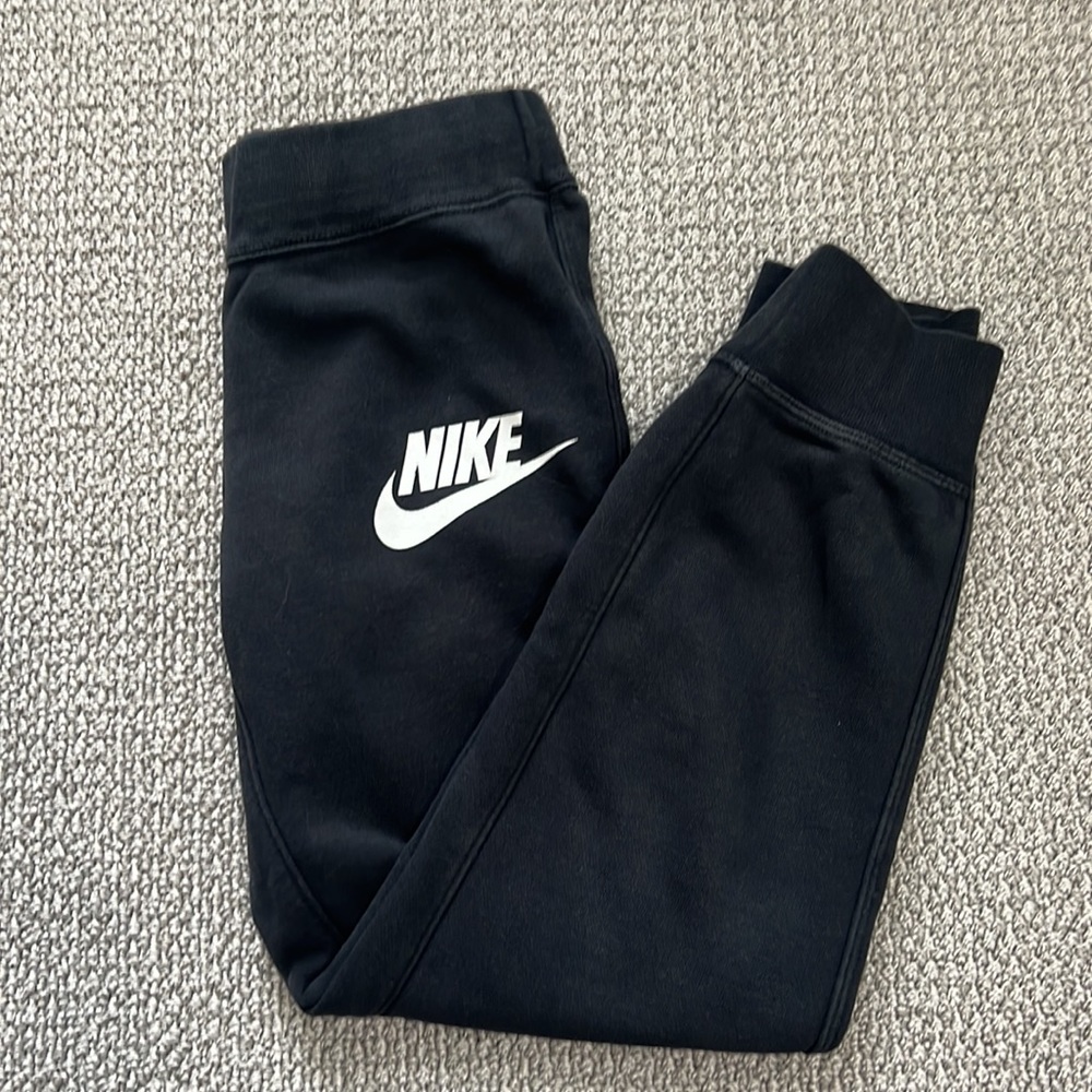 Girls Nike Bottoms Bundle - Picture 3 of 13